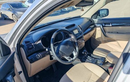 KIA Sorento II рестайлинг, 2013 год, 1 590 000 рублей, 14 фотография