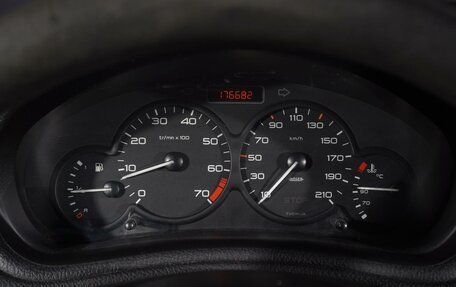 Peugeot 206, 2004 год, 320 111 рублей, 13 фотография