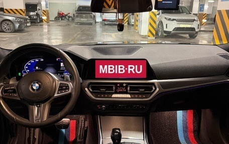 BMW 3 серия, 2019 год, 3 330 000 рублей, 9 фотография