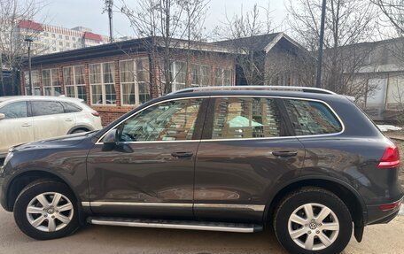 Volkswagen Touareg III, 2011 год, 2 050 000 рублей, 5 фотография