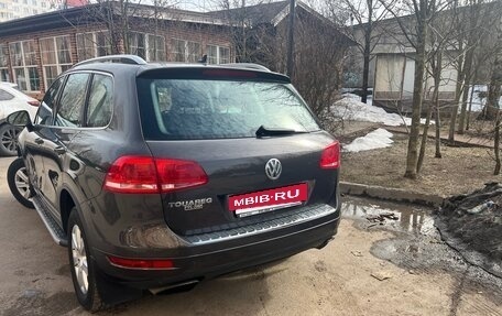 Volkswagen Touareg III, 2011 год, 2 050 000 рублей, 6 фотография