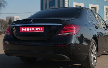 Mercedes-Benz E-Класс, 2020 год, 2 212 000 рублей, 4 фотография