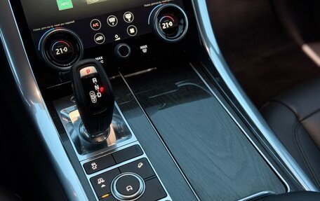 Land Rover Range Rover Sport II, 2018 год, 4 890 000 рублей, 25 фотография