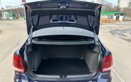 Volkswagen Polo VI (EU Market), 2017 год, 1 050 000 рублей, 13 фотография