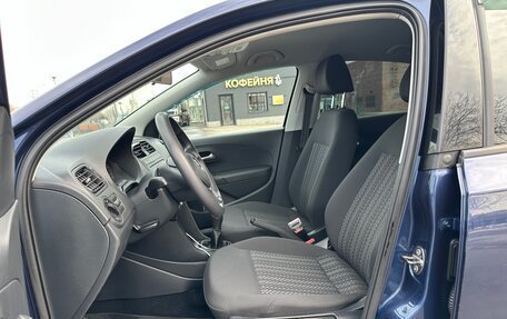 Volkswagen Polo VI (EU Market), 2017 год, 1 050 000 рублей, 24 фотография