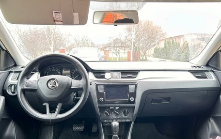 Skoda Rapid I, 2018 год, 900 000 рублей, 6 фотография