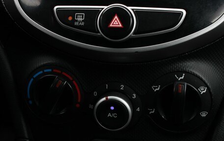 Hyundai Solaris II рестайлинг, 2013 год, 620 000 рублей, 21 фотография