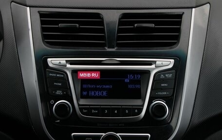 Hyundai Solaris II рестайлинг, 2013 год, 620 000 рублей, 20 фотография