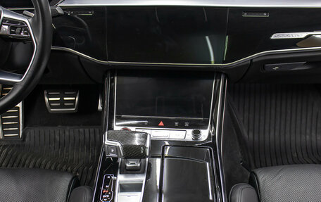 Audi S8, 2021 год, 10 498 000 рублей, 15 фотография