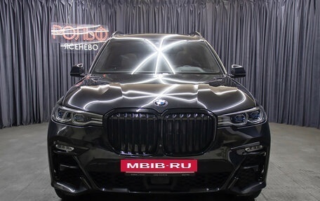BMW X7, 2021 год, 9 998 000 рублей, 2 фотография