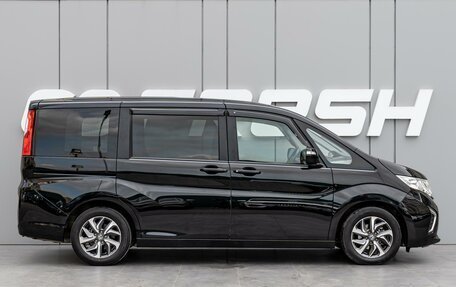 Honda Stepwgn IV, 2019 год, 2 340 000 рублей, 5 фотография