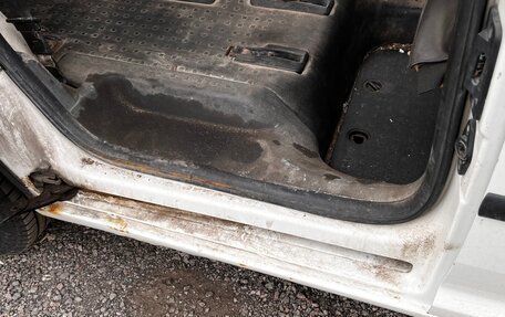 Volkswagen Caddy III рестайлинг, 2011 год, 550 000 рублей, 11 фотография