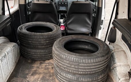 Volkswagen Caddy III рестайлинг, 2011 год, 550 000 рублей, 9 фотография