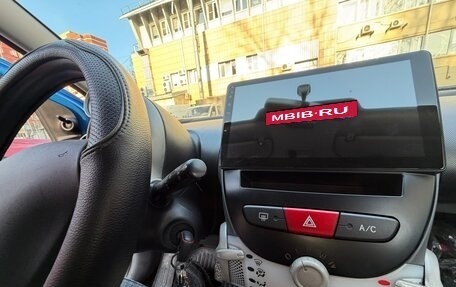 Peugeot 107 I рестайлинг, 2011 год, 500 000 рублей, 10 фотография