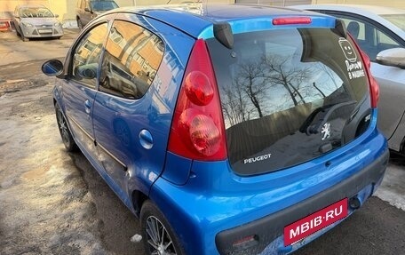 Peugeot 107 I рестайлинг, 2011 год, 500 000 рублей, 3 фотография