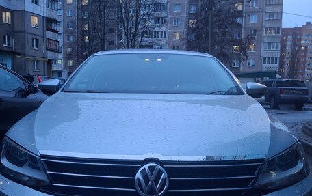 Volkswagen Jetta VI, 2016 год, 1 350 000 рублей, 1 фотография