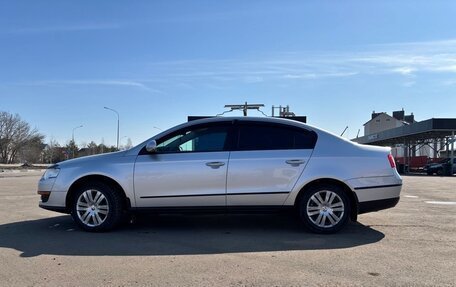 Volkswagen Passat B6, 2008 год, 740 000 рублей, 4 фотография