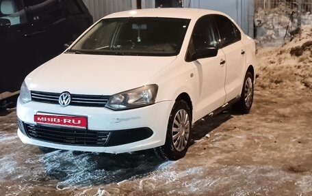 Volkswagen Polo VI (EU Market), 2010 год, 412 000 рублей, 1 фотография