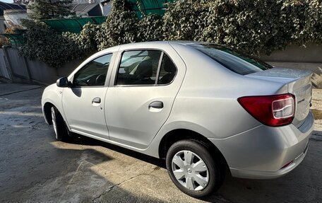 Renault Logan II, 2016 год, 670 000 рублей, 4 фотография