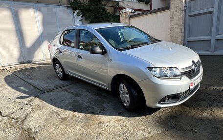 Renault Logan II, 2016 год, 670 000 рублей, 6 фотография