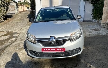 Renault Logan II, 2016 год, 670 000 рублей, 7 фотография