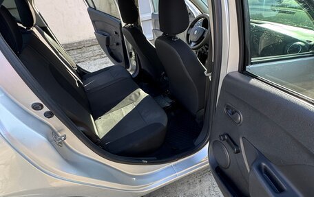 Renault Logan II, 2016 год, 670 000 рублей, 15 фотография