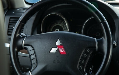 Mitsubishi Pajero IV, 2007 год, 1 788 000 рублей, 18 фотография