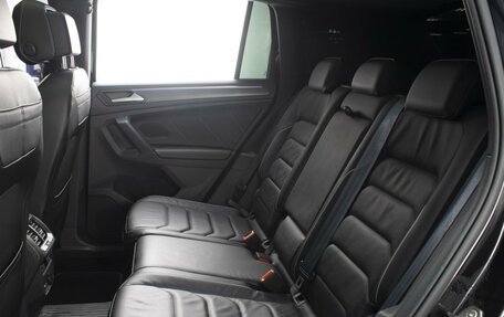 Volkswagen Tiguan II, 2021 год, 3 475 000 рублей, 8 фотография