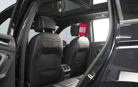 Volkswagen Tiguan II, 2021 год, 3 475 000 рублей, 10 фотография