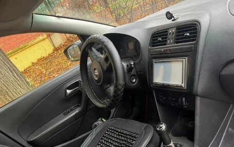 Volkswagen Polo VI (EU Market), 2010 год, 412 000 рублей, 10 фотография