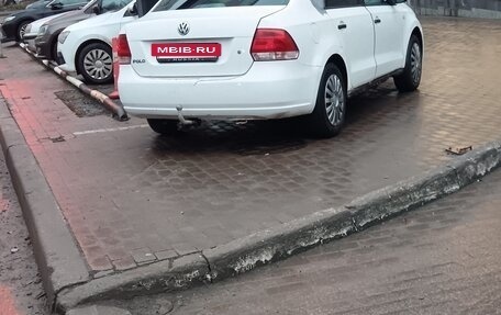 Volkswagen Polo VI (EU Market), 2010 год, 412 000 рублей, 4 фотография