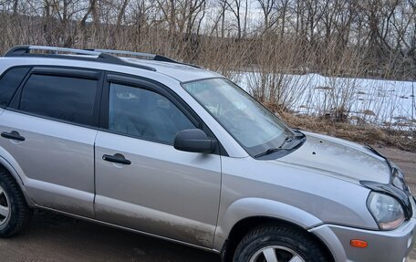 Hyundai Tucson III, 2004 год, 620 000 рублей, 1 фотография