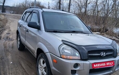 Hyundai Tucson III, 2004 год, 620 000 рублей, 2 фотография