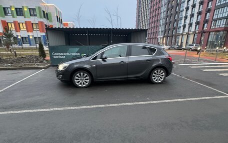 Opel Astra J, 2010 год, 780 000 рублей, 4 фотография