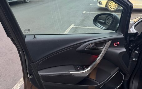 Opel Astra J, 2010 год, 780 000 рублей, 13 фотография