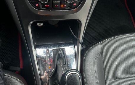 Opel Astra J, 2010 год, 780 000 рублей, 8 фотография