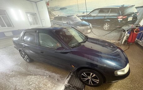 Opel Vectra B рестайлинг, 1996 год, 180 000 рублей, 3 фотография