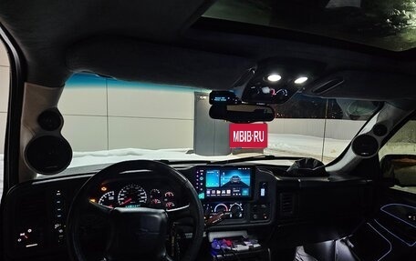 Chevrolet Tahoe II, 2001 год, 1 499 999 рублей, 29 фотография