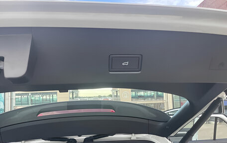 Volkswagen T-Roc I, 2023 год, 1 920 000 рублей, 17 фотография