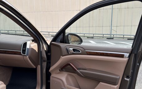 Porsche Cayenne III, 2013 год, 2 300 000 рублей, 11 фотография