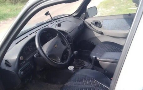 Chevrolet Niva I рестайлинг, 2005 год, 280 000 рублей, 14 фотография