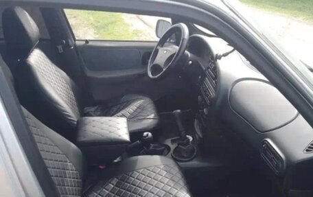 Chevrolet Niva I рестайлинг, 2005 год, 280 000 рублей, 11 фотография