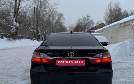 Toyota Camry, 2015 год, 2 200 000 рублей, 3 фотография