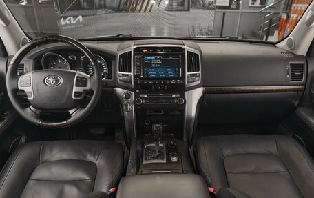 Toyota Land Cruiser 200, 2012 год, 3 499 000 рублей, 8 фотография