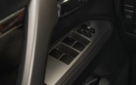 Toyota Land Cruiser 200, 2012 год, 3 499 000 рублей, 15 фотография