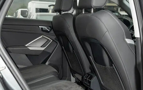 Audi Q3, 2023 год, 2 700 888 рублей, 17 фотография