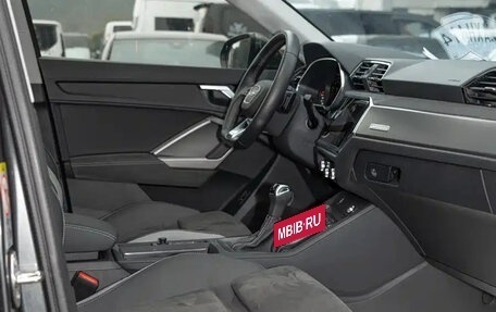 Audi Q3, 2023 год, 2 700 888 рублей, 18 фотография