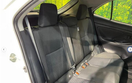 Toyota Yaris Cross, 2023 год, 1 500 000 рублей, 8 фотография