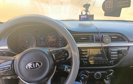 KIA Rio IV, 2018 год, 580 000 рублей, 5 фотография