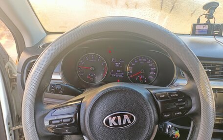 KIA Rio IV, 2018 год, 580 000 рублей, 6 фотография